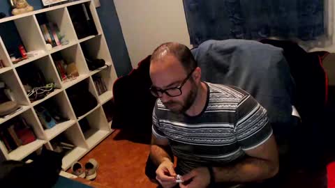 Snapshot of ravingr3d3 chatting on December 24, 11:22 pm ravingr3d3 online show from December 24, 11:22 pm
