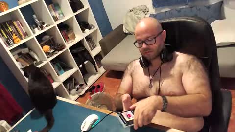 Snapshot of ravingr3d3 chatting on October 14, 11:01 pm ravingr3d3 online show from October 14, 11:01 pm