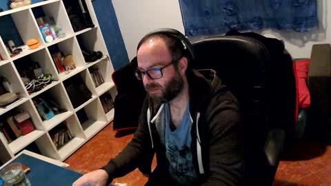 Snapshot of ravingr3d3 chatting on January 12, 11:15 pm ravingr3d3 online show from January 12, 11:15 pm