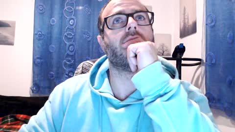 Snapshot of ravingr3d3 chatting on January 27, 10:16 pm ravingr3d3 online show from January 27, 10:16 pm