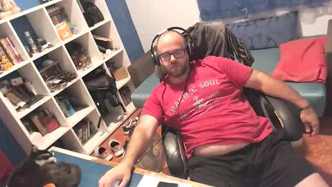 Snapshot of ravingr3d3 chatting on September 18, 12:12 am ravingr3d3 online show from September 18, 12:12 am