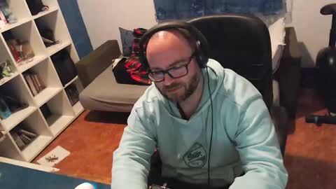 Snapshot of ravingr3d3 chatting on March 12, 11:54 pm ravingr3d3 online show from March 12, 11:54 pm