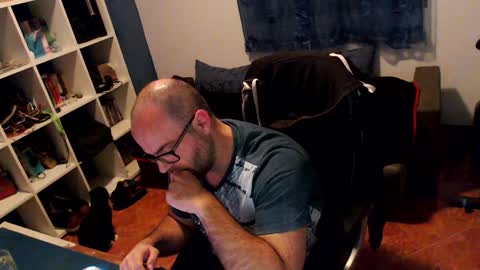Snapshot of ravingr3d3 chatting on December 4, 11:13 pm ravingr3d3 online show from December 4, 11:13 pm