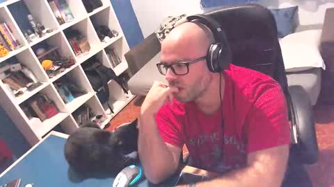 Snapshot of ravingr3d3 chatting on October 13, 11:00 pm ravingr3d3 online show from October 13, 11:00 pm