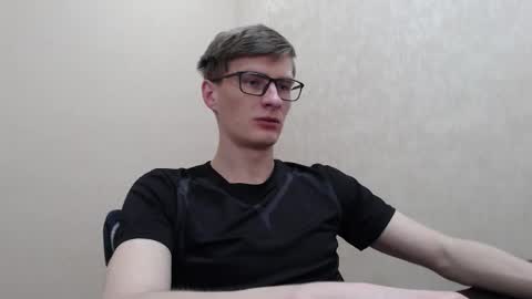 Ray Booy  online show from February 11, 11:10 pm