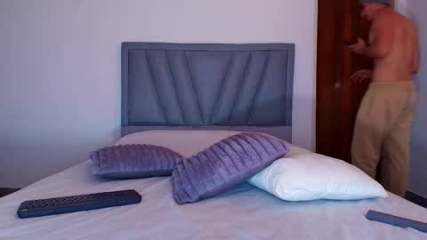 Ray online show from February 18, 7:11 pm