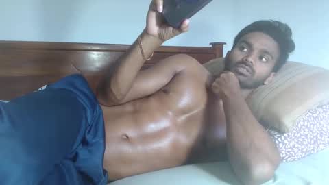 Snapshot of rayannzz chatting on January 10, 2:57 am eyan online show from January 10, 2:57 am