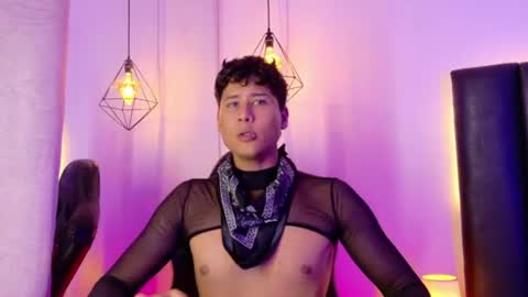 rayden_boy online show from June 23, 4:17 am