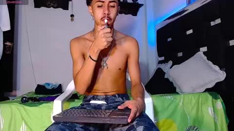 Rayn online show from January 11, 6:44 pm