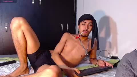 Rayn online show from January 5, 9:36 pm