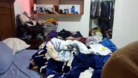 Ray online show from February 11, 4:50 am