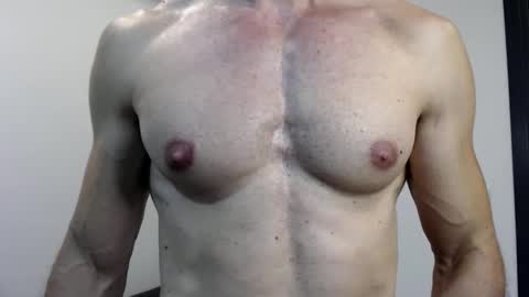 Snapshot of razorramon13 chatting on December 19, 11:29 am razorramon13 online show from December 19, 11:29 am