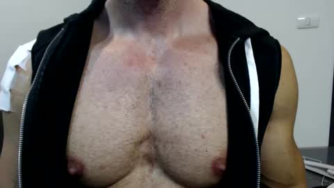 Snapshot of razorramon13 chatting on January 26, 11:50 am razorramon13 online show from January 26, 11:50 am