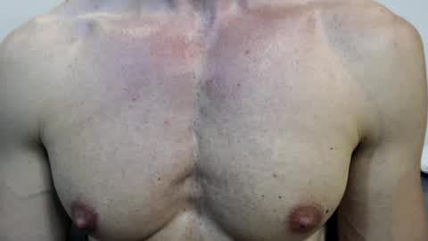 Snapshot of razorramon13 chatting on December 18, 5:59 am razorramon13 online show from December 18, 5:59 am