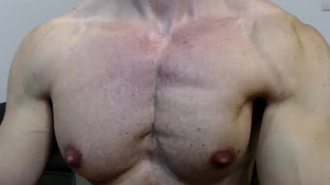 Snapshot of razorramon13 chatting on December 20, 3:14 am razorramon13 online show from December 20, 3:14 am