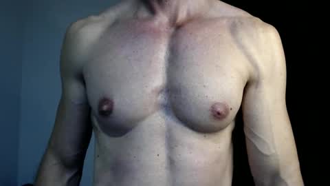Snapshot of razorramon13 chatting on December 11, 4:16 pm razorramon13 online show from December 11, 4:16 pm