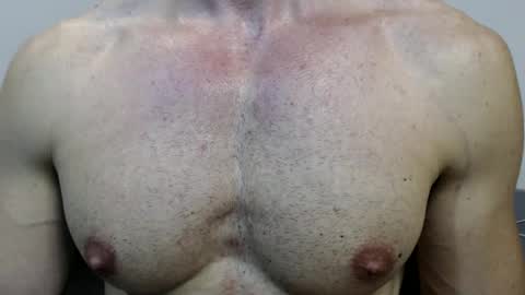 Snapshot of razorramon13 chatting on December 9, 8:22 am razorramon13 online show from December 9, 8:22 am