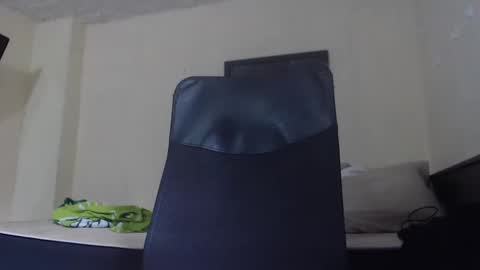 Snapshot of real1dk chatting on February 5, 4:15 pm Sthith online show from February 5, 4:15 pm