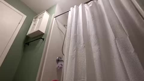 recka810 online show from October 24, 9:27 pm