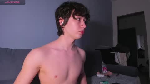 Alan online show from April 27, 5:41 pm