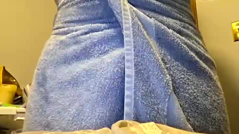 Snapshot of red24devils chatting on October 21, 7:06 pm red24devils online show from October 21, 7:06 pm