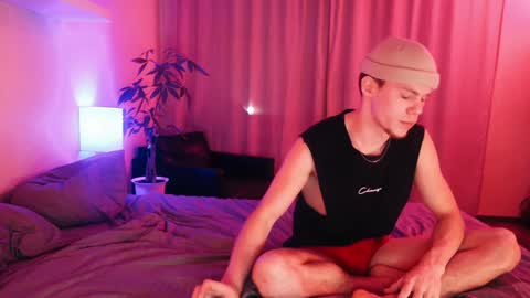 Snapshot of red_guy1 chatting on January 1, 7:43 pm Sean Fire online show from January 1, 7:43 pm