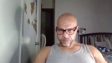 Redbone online show from April 24, 1:41 am