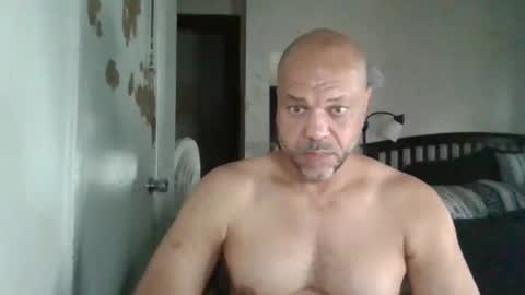 Redbone online show from April 25, 8:06 pm