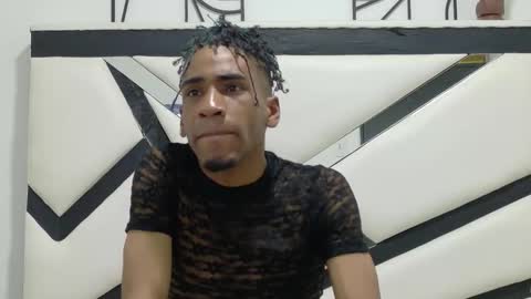 redbryan_ebano online show from October 7, 7:51 pm