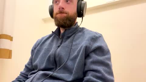 Redchallenge online show from October 24, 6:53 pm