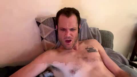Snapshot of reed_thomas chatting on September 18, 6:37 am Reed Thomas online show from September 18, 6:37 am