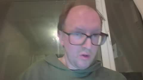 Snapshot of relaxnchat41 chatting on October 21, 12:03 am relaxnchat41 online show from October 21, 12:03 am