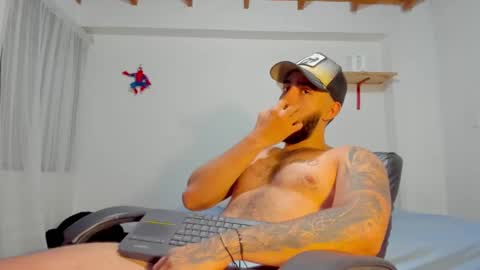 Snapshot of remy_sten chatting on October 6, 11:53 pm Rmy Steen online show from October 6, 11:53 pm