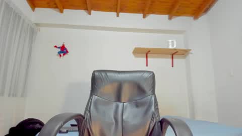 Snapshot of remy_sten chatting on September 27, 2:31 am Rmy Steen online show from September 27, 2:31 am