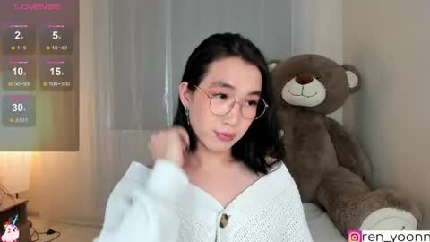 Ren online show from June 19, 9:37 am