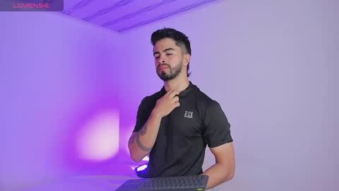 rendonass online show from October 30, 8:10 pm