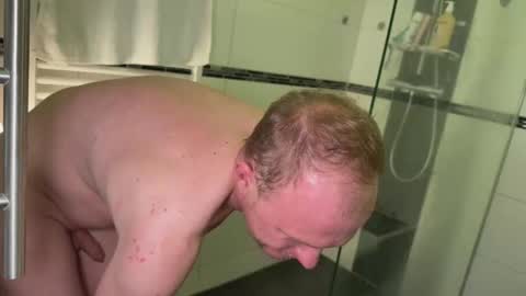 Ren Brle online show from February 4, 6:47 pm