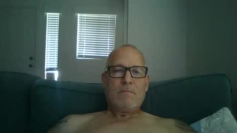 Renewaz online show from May 11, 4:15 pm