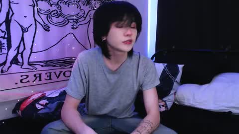 rennuts online show from February 26, 1:08 pm