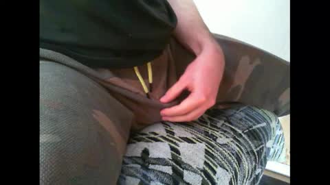 ressux9 online show from March 15, 7:49 am