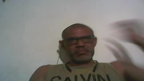 Snapshot of retlam37 chatting on December 28, 7:11 am Walter online show from December 28, 7:11 am