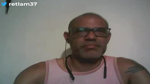 Snapshot of retlam37 chatting on December 11, 5:33 am Walter online show from December 11, 5:33 am