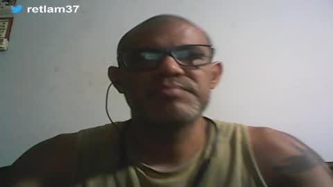 Snapshot of retlam37 chatting on February 4, 6:36 am Walter online show from February 4, 6:36 am