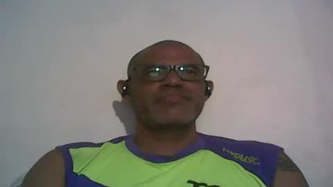 Snapshot of retlam37 chatting on February 25, 6:03 am Walter online show from February 25, 6:03 am