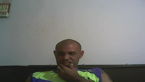 Snapshot of retlam37 chatting on February 3, 5:24 pm Walter online show from February 3, 5:24 pm