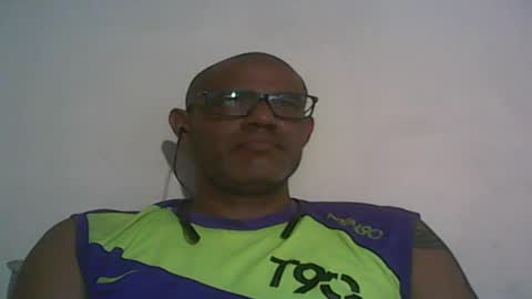 Snapshot of retlam37 chatting on February 9, 8:54 am Walter online show from February 9, 8:54 am