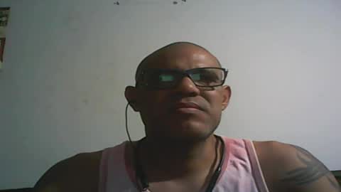 Snapshot of retlam37 chatting on February 7, 6:24 am Walter online show from February 7, 6:24 am