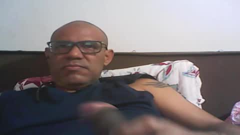Snapshot of retlam37 chatting on January 24, 4:17 pm Walter online show from January 24, 4:17 pm