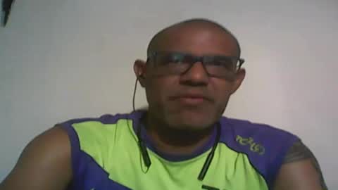 Snapshot of retlam37 chatting on January 7, 3:48 am Walter online show from January 7, 3:48 am