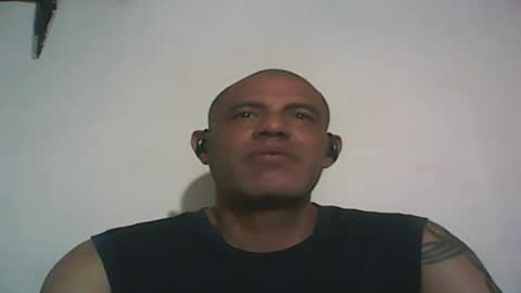 Snapshot of retlam37 chatting on November 2, 5:34 am Walter online show from November 2, 5:34 am